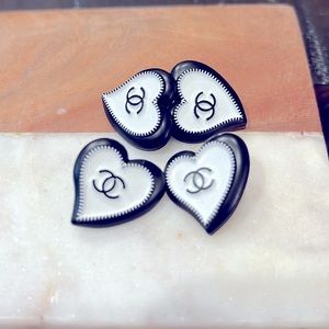 AUTHENTIC 🖤 🤍 Black & White Chanel CC stamped heart buttons